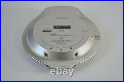 Sony D-NE900 Silver ATRAC Discman CD Player WALKMAN