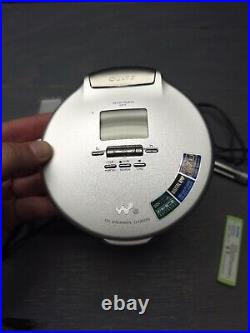 Sony D-NE920 Walkman Discman CD Player Silver With Accessories Tested Working