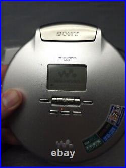 Sony D-NE920 Walkman Discman CD Player Silver With Accessories Tested Working