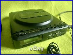 Sony D-T24 DISCMAN Compact disc player + MDR-A10 HEADPHONES RETRO RARE vintage