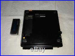 Sony D-z555 D-555 portable CD player discman Vintage Collectible MINT UK SELLER