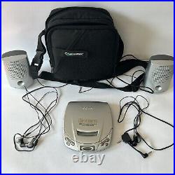 Sony D191 Discman CD Walkman Portable CD Player Grey D-191 Case + 2 Headphones