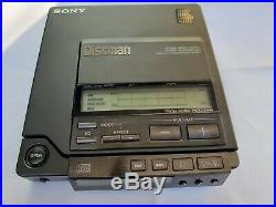 Sony DZ555 discman vintage compact disc player