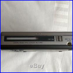 Sony Dat Walkman Tcd- D100