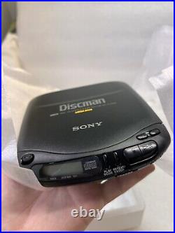 Sony Discman CD Player D-132CK With Complete Car Mounting Kit BRAND NEW