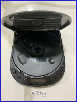 Sony Discman D-111 Mega Bass Compact Disc Player With Original Box