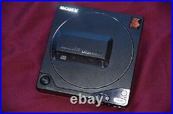 Sony Discman D-25 CD Player come with original box Working