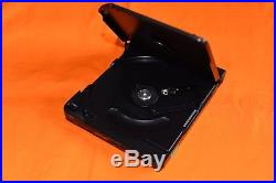 Sony Discman D-35 Portable CD Player with case Working