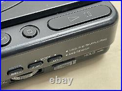 Sony Discman D-4 portable CD player (no power)