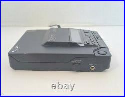 Sony Discman D-555 CD Player WithCase