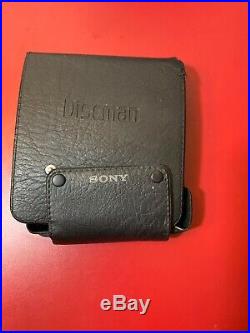 Sony Discman D-555 with Original Case AS-IS For PARTS Only