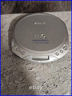 Sony Discman D-E221 CD Walkman CD Player Silver. All Working. Collectible