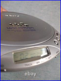 Sony Discman D-E221 CD Walkman Personal CD Player Silver TESTED FULLY WORKING