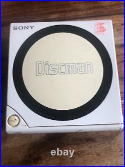 Sony Discman D30 Compact Disc Player Rare en Blanc