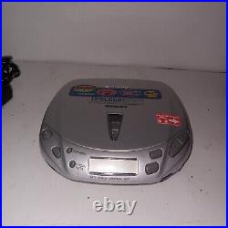 Sony Discman ESP2 Groove Steady Sound CD Player D-E406CK Bundle