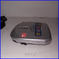 Sony Discman ESP2 Groove Steady Sound CD Player D-E406CK Bundle