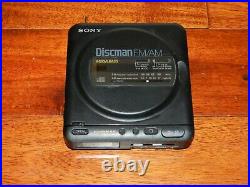 Sony Discman MegaBass D-T24 Portable FM/AM CD Compact Player 1991 TESTED WORKS