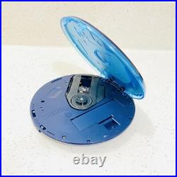 Sony PSYC D-NF420 Atrac3Plus CD MP3 Walkman AM FM Radio Headphone with Case Logic