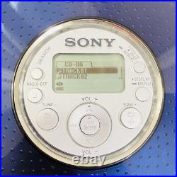 Sony PSYC D-NF420 Atrac3Plus CD MP3 Walkman AM FM Radio Headphone with Case Logic