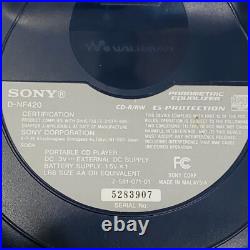 Sony PSYC D-NF420 Atrac3Plus CD MP3 Walkman AM FM Radio Headphone with Case Logic
