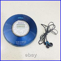 Sony PSYC D-NF420 Atrac3Plus CD MP3 Walkman AM FM Radio Headphone with Case Logic