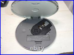 Sony Portable CD Player Walkman High Sound Puality model D-NE730 Vintage Audio