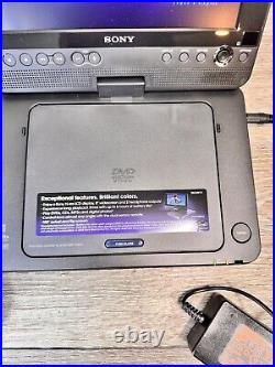 Sony Portable DVD Player DVP-FX811 8 Widescreen LCD High Resolution with Bag