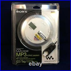 Sony Psyc ATRAC CD Walkman Portable Compact Disc Player Silver (D-NE330/SM)