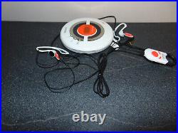 Sony Psyc Flare White Walkman Portable CD Player + Remote + Headphones (D-EJ100)