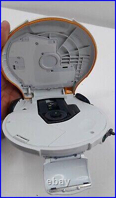Sony S2 Sports Walkman Portable CD Player Weather/AM/FM Radio VGC (D-FS601/M)