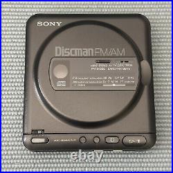 Sony Vintage 1990 D-T2 Discman FM/AM Compact CD Player FOR PARTS/REPAIRS ONLY