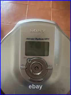 Sony Walkman Atrac 3 Plus MP3 Portable CD Player Silver (D-NE500) Bin 5