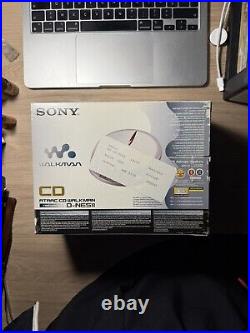 Sony Walkman CD MP3 D-NE511 Without Batteries! The Charger See Photos