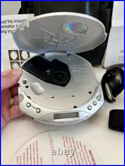 Sony Walkman D-E350 ESP MAX Portable Silver/Purple CD Disc Player +Case Works