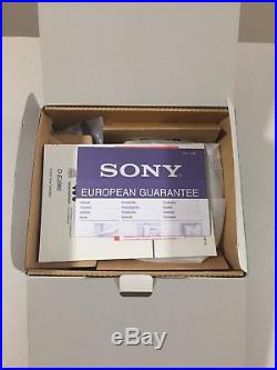 Sony Walkman D-EJ985 Personal Portable CD Player Silver