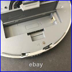 Sony Walkman D-NE720 Personal CD Player EXELLENT Ultra Thin Tested