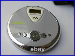 Sony Walkman D-NF400 TV/Weather/FM/AM Atrac3plus MP3 CD Player with Case Working