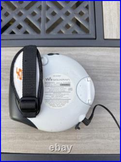 Sony Walkman D-SJ301 Portable CD Player S2 G Protection + Hand Band Working