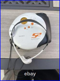 Sony Walkman D-SJ301 Portable CD Player S2 G Protection + Hand Band Working