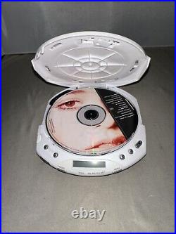 Sony Walkman Portable Personal CD Player (D-EQ550) Great Condition