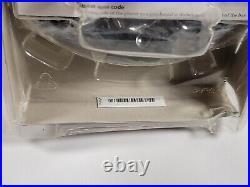 Sony Walkman Silver ESP MAX Portable CD Player D-E350