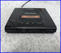 Sony discman D-303 portable CD player DBB Japan version good working condition