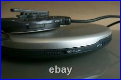 Sony discman personal portable cd compact disc player d e555 remote control