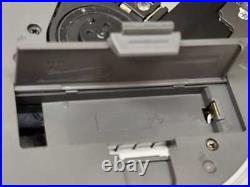 Super Beautiful Sony CD Walkman D NE20 Body Accessories Player 30822