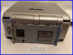 Super Rare Sony CD-i IVO-V11 Intelligent Discman Portable Game Player For parts