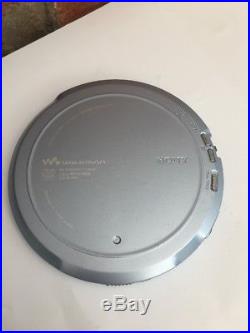 Super Vintage Sony Discman Personal And Portable CD Player D-ne9