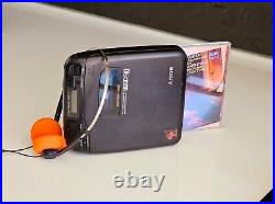 Super rare Sony D-34 Discman Personal Walkman CD Player Fully Working VGC