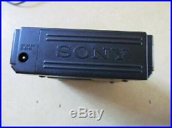 USED SONY D-88 POCKET DISCMAN IN GREAT LOOKING/WORKING ORDER WithREMOTE BATTERY