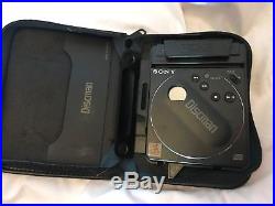 VINTAGE Sony Discman D-88 Mini CD Player, Original Case CD, RARE 1988 Music IPOD