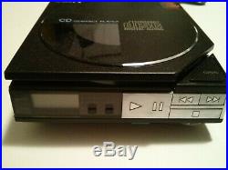 Vintage 1985 Sony D-5A Compact CD Player with Sony AC-D50 AC Power Adapter Works
